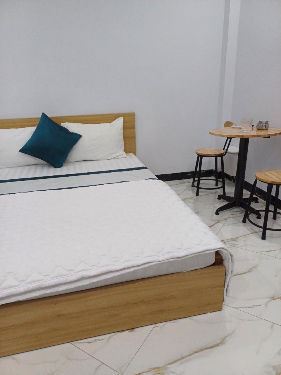 Hotel Hoa Ban Ha Noi Hanoi Bagian luar foto