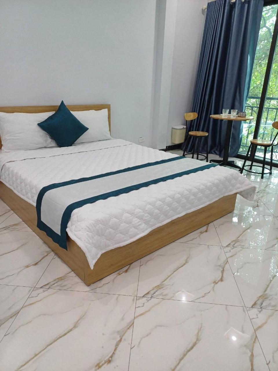 Hotel Hoa Ban Ha Noi Hanoi Bagian luar foto